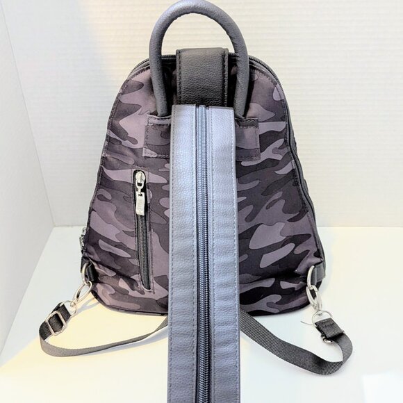 NWOTs Baggillini Crossbody or backpack, perfect for minimalists, travel, etc.! - Picture 2 of 6